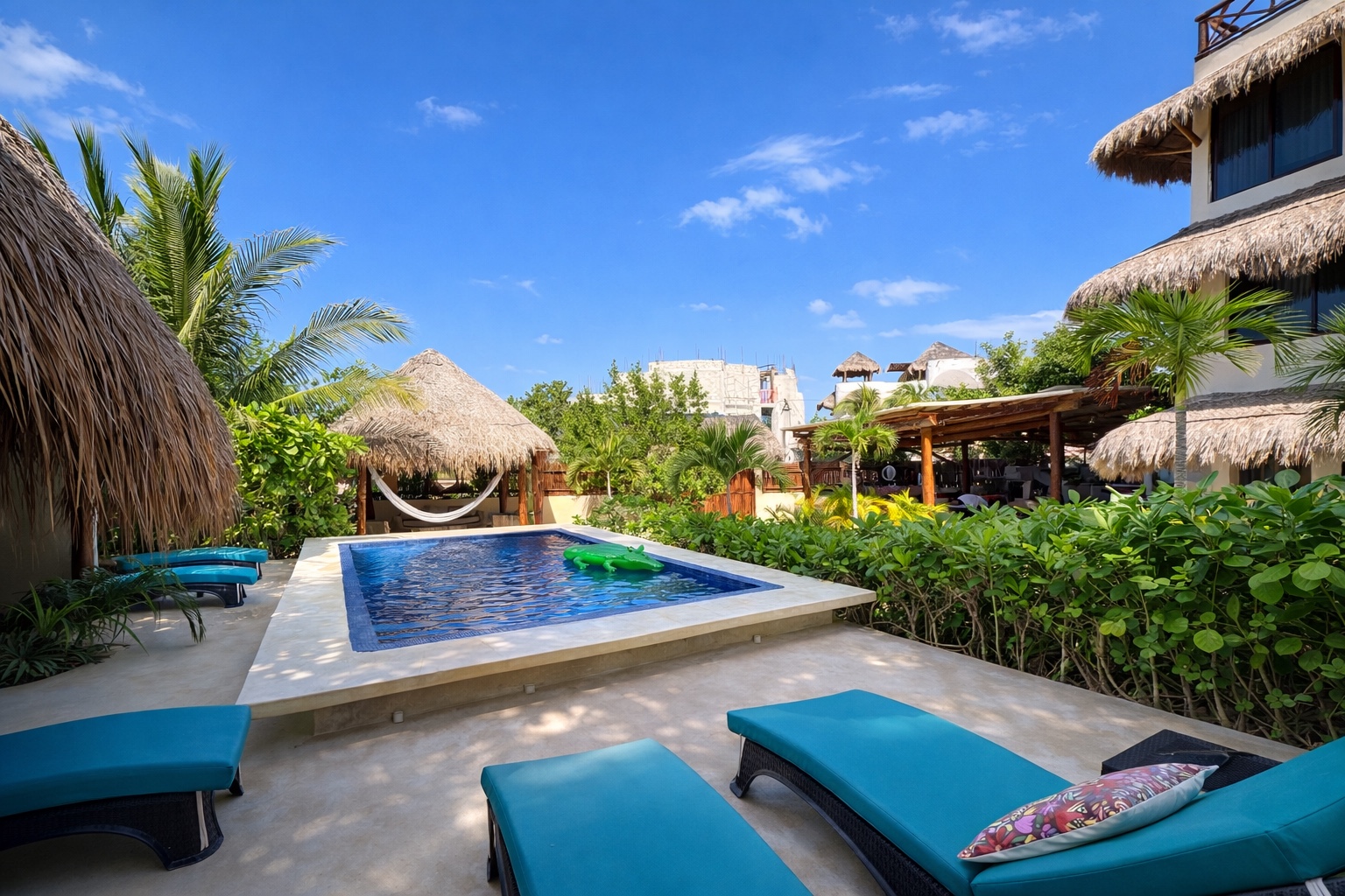 Atenea Holbox